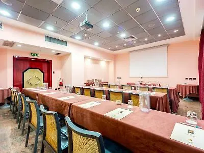 伽利略酒店 酒店