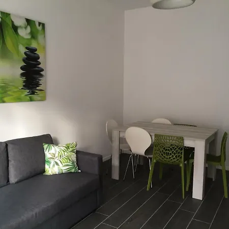 Rock&roll Apartment *