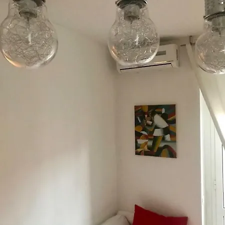 Apartment Peaceful Studio In Strategic Position *