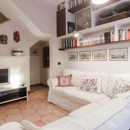 Italianway - Storo 25 Milan