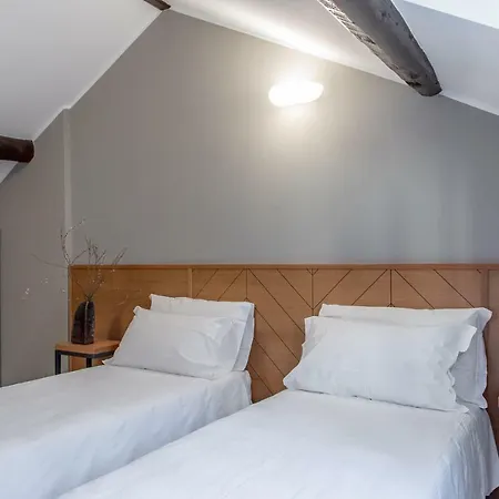 Casa Mia 2*