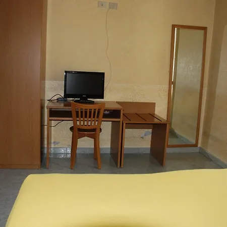 Verona Hotel Milan