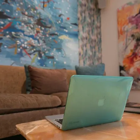 Hotell Galleria Vik - Townhouse Galleria - Small Luxury Of The World 5*