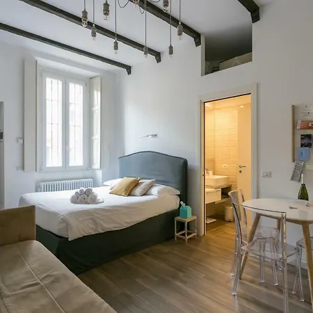 Apartment Navigli *