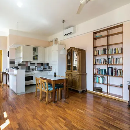 Apartment Navigli Milan
