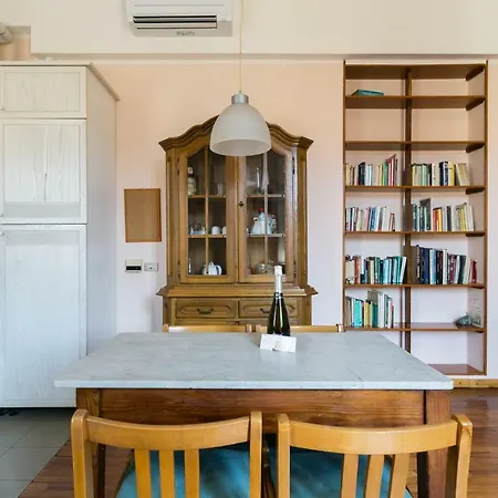 Navigli Apartment