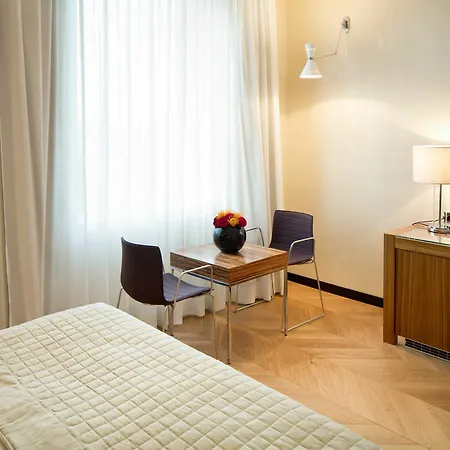 Starhotels Anderson 4* Milão