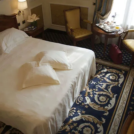 Hotel Grand Visconti Palace