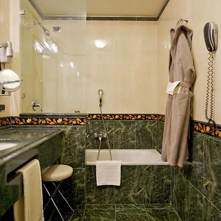 Grand Visconti Palace Hotel