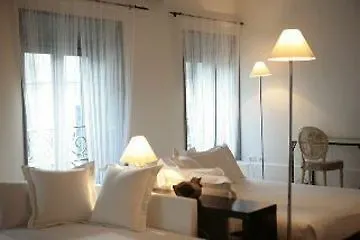 アンティカ ロカンダ デイ メルカンティ 4* ミラノ