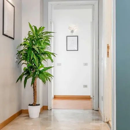 Via Tessa Apartment