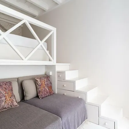 Via Passione By Onefinestay
