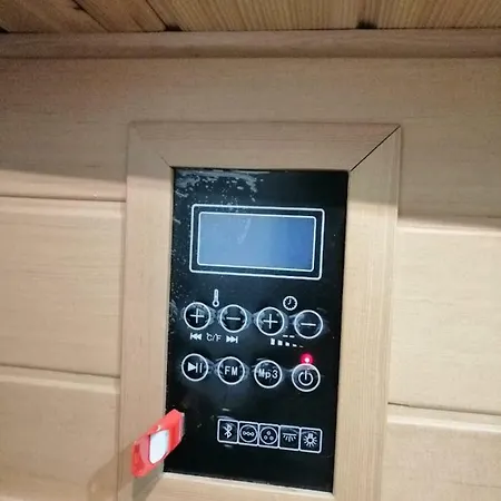 Warrest - Short Rent * ميلان