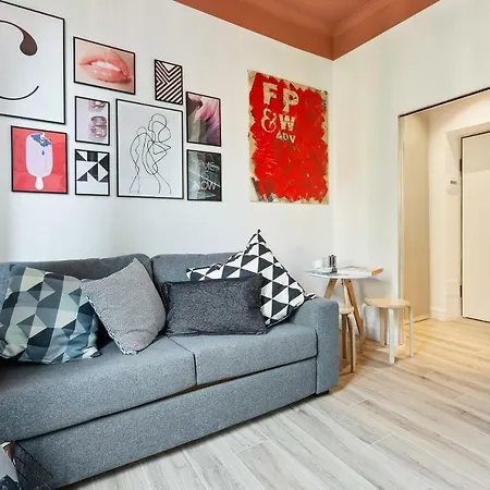 Апартаменты Porta Romana Renewed Studio *