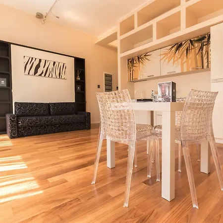Apartment Hemeras Boutique Homes - Design Near Duomo Cathedral