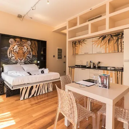 Hemeras Boutique Homes - Design Near Duomo Cathedral * Milan