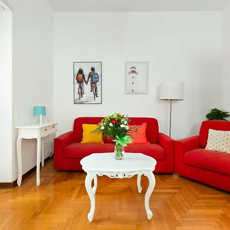 Bright Flat With Shared Garden Apartamento