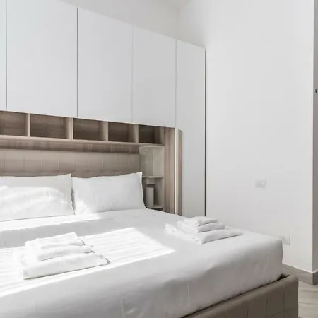 Italianway Easy - Napo Torriani 22 B *