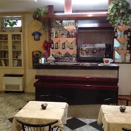 Vienna 3* Μιλάνο