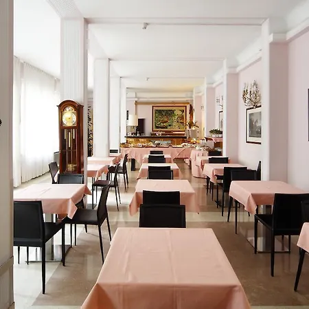 Hotel Monopole Mailand