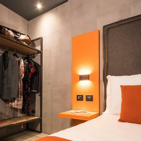 J24 Hotel