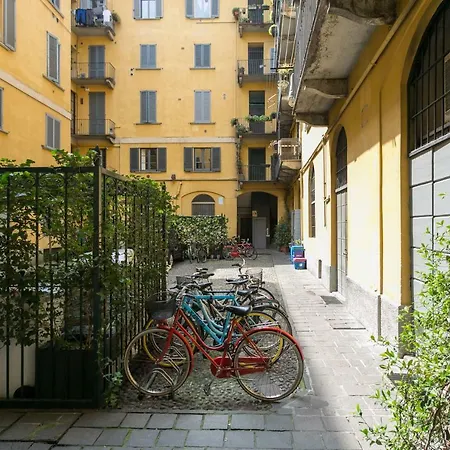 Porta Genova