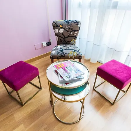 Lovely Studio With Terrace In The Heart Of Apartamento Milán