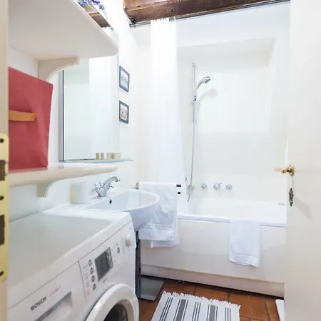 Apartament Ticinese 59