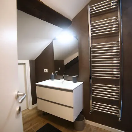 Hotel Garibaldi Fifty Attic Near Duomo *