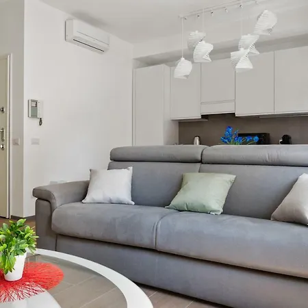 Apartment Flatty - Ponte Seveso