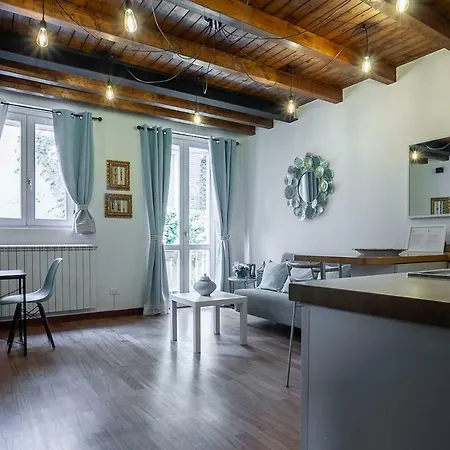 Italianway - De Amicis 7 Milan