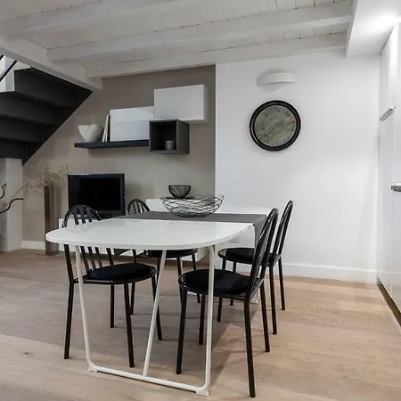 Lägenhet Italianway - Rosales 3 *