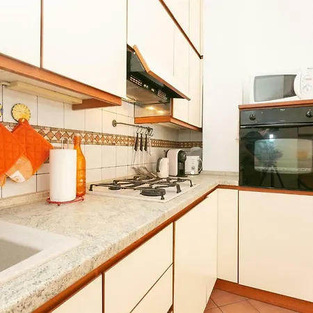 Appartement Spacious With Balcony By Navigli Milan