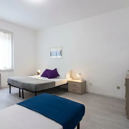 Nice Flat Near The City Center Appartamento *