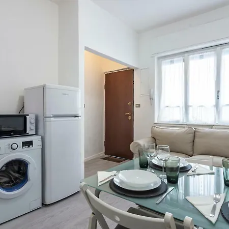 Appartamento Nice Flat Near The City Center Milano