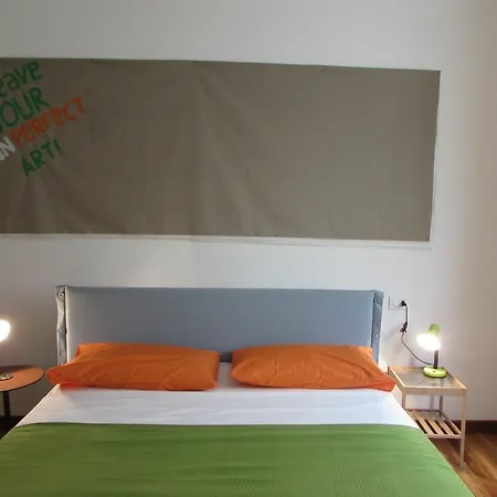 Innperfect Duomo 3* Milan