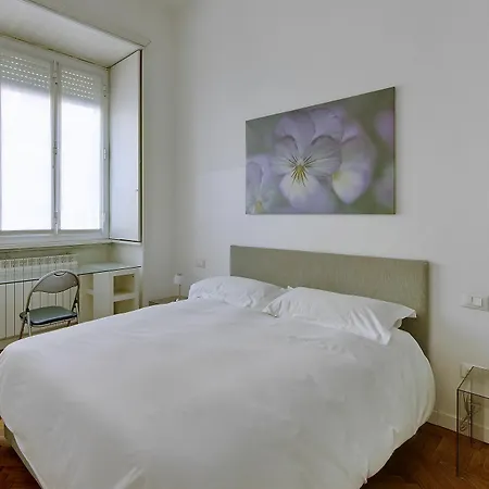 Milan Apartment Rental דירה *