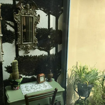 Rosso Segnale Casa de hóspedes Milão