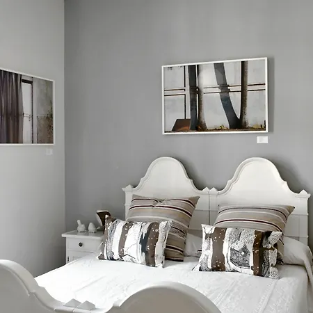 Rosso Segnale Guest house 2*