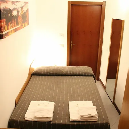 Brianza Гостевой дом 3*