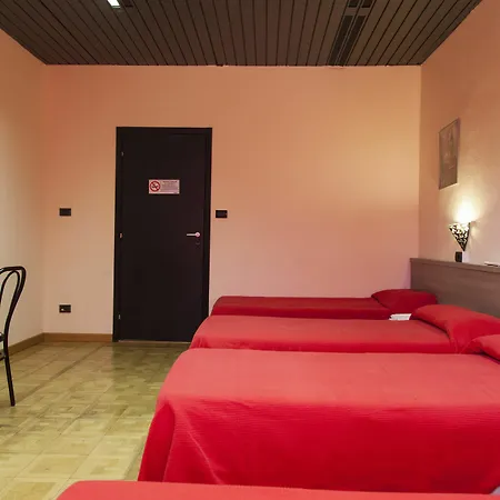 ゲストハウス イル ジラモンド