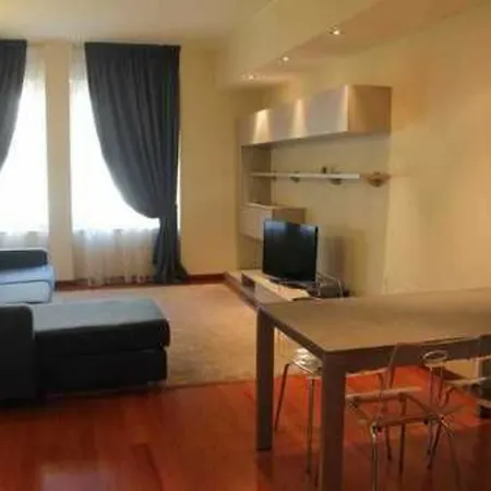 Appartamento Vitruvio 43 *
