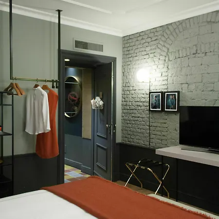 Pandenus 2* Milano
