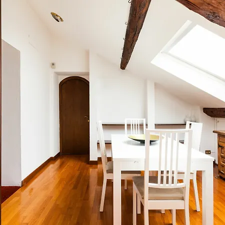 Easyhomes - Corso Maroncelli Apartment