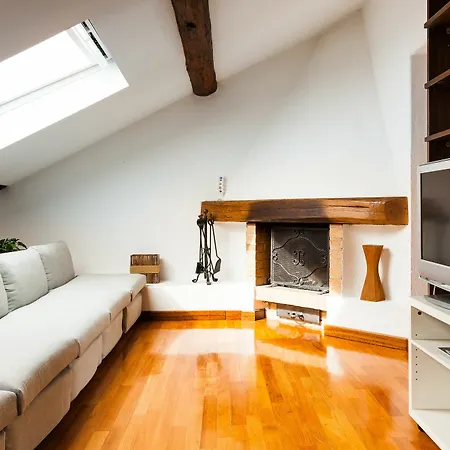Easyhomes - Corso Maroncelli Milan