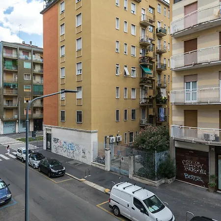 Hintown De Angeli * Milán