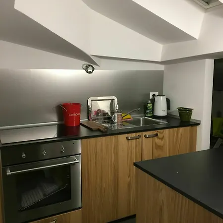 Bnbutler - Sarpi Apartment *