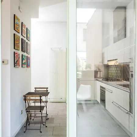 Easyhomes - Piola Bazzini * Mailand