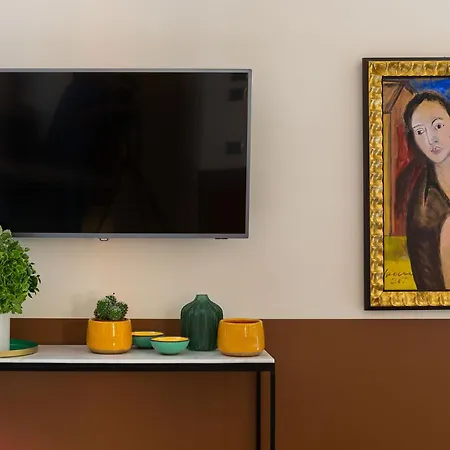 Πανσιόν Zebra Naviglio 4*