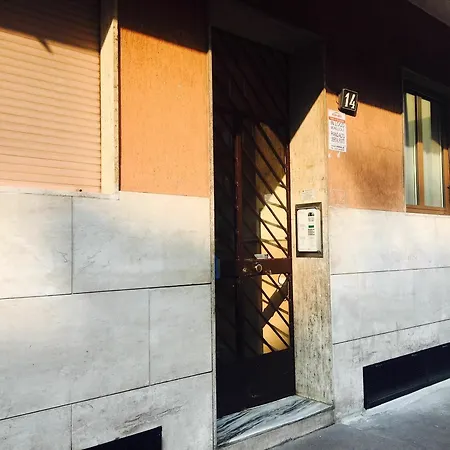 Apartment In Milano, With Wifi